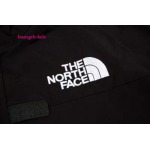 2022年8月早秋人気新作入荷高品質 The North Face Cargo Jacket Supremeメンズのジャンバーアウター kele工場