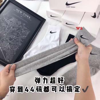 2022年秋冬新作NIKE ブランド 新品靴下5足セット