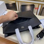 2022年秋冬新作入荷 フェンディメンズのハンドバッグ人気38*29*7Cm