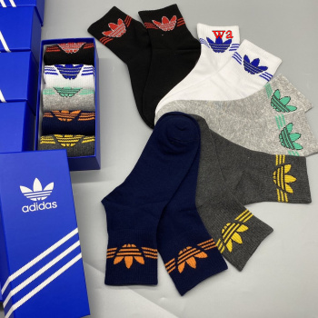 2022年10月秋冬新品 adidas  靴下5足セット