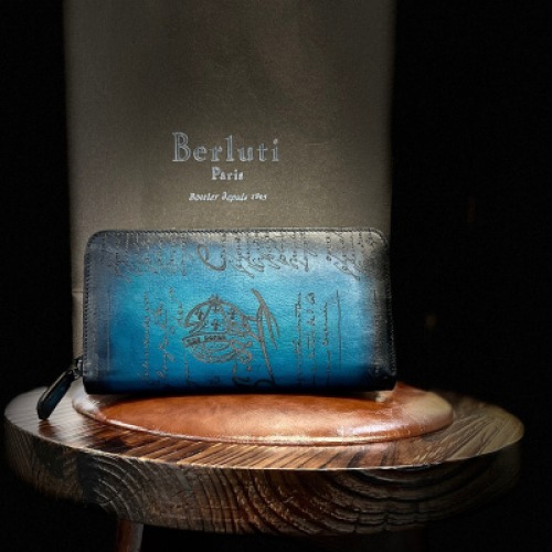 原版復刻 新作入荷 Berluti 本革メンズの 長財布。size：10*19*2cm