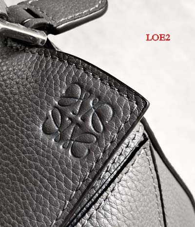 2023早春新作入荷原版復刻 LOEWE バッグ LOE2工場 SIZE: 18*7.5*12cm