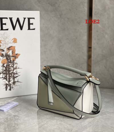 2023早春新作入荷原版復刻 LOEWE バッグ LOE2工場 SIZE: 18*11*7.5cm