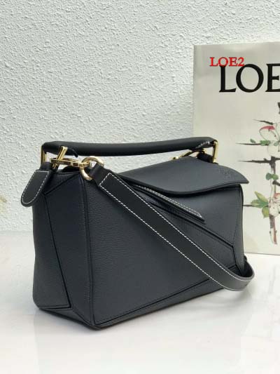 2023早春新作入荷原版復刻 LOEWE バッグ LOE2工場 SIZE: 24-14-11