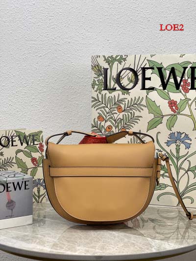 2023早春新作入荷原版復刻 LOEWE バッグ LOE2工場 SIZE: 20*19*11.5cm