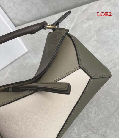 2023早春新作入荷原版復刻 LOEWE バッグ LOE2工場 SIZE:18*11*7.5cm