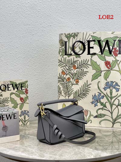 2023早春新作入荷原版復刻 LOEWE バッグ LOE2工場 SIZE: 18*11*7.5cm