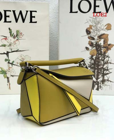 2023早春新作入荷原版復刻 LOEWE バッグ LOE2工場 SIZE:18×12.5×8cm