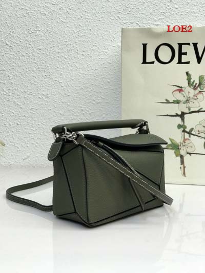 2023早春新作入荷原版復刻 LOEWE バッグ LOE2工場 SIZE:18×12.5×8cm