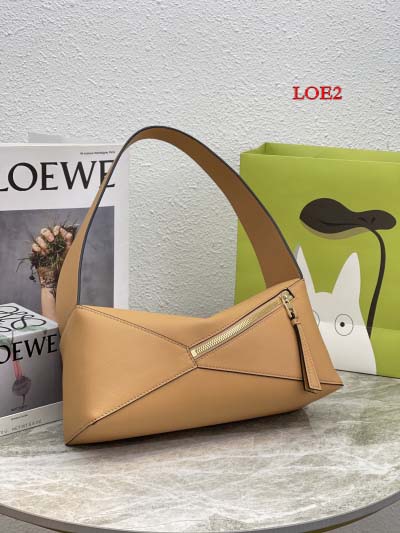 2023早春新作入荷原版復刻 LOEWE バッグ LOE2工場 SIZE:29*12*10cm