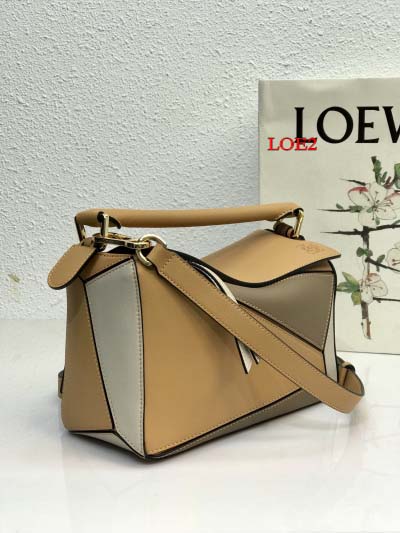 2023早春新作入荷原版復刻 LOEWE バッグ LOE2工場 SIZE: 24*10*14cm