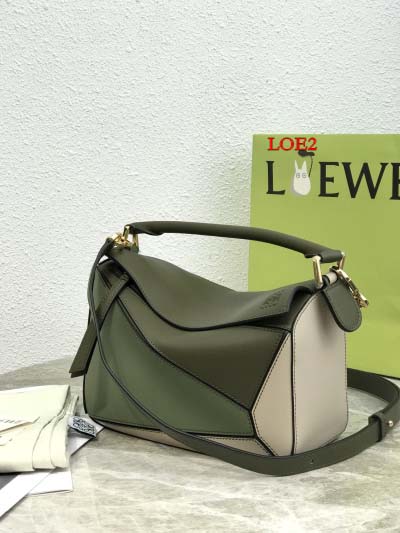 2023早春新作入荷原版復刻 LOEWE バッグ LOE2工場 SIZE:24*10*14cm