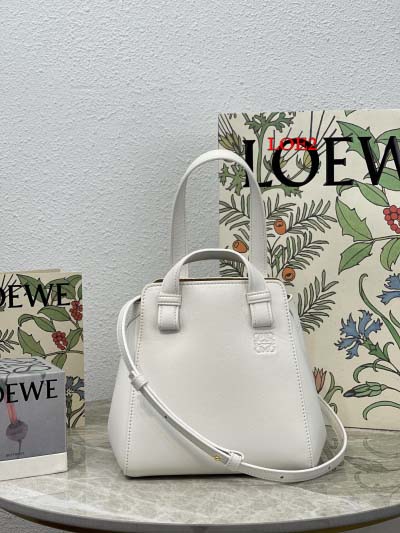 2023早春新作入荷原版復刻 LOEWE バッグ LOE2工場 SIZE: 20*18*20cm