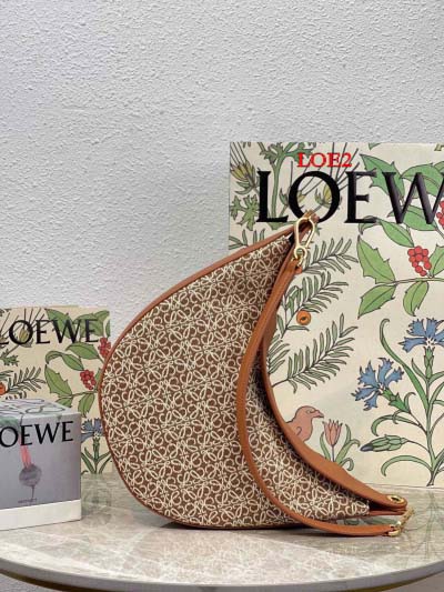 2023早春新作入荷原版復刻 LOEWE バッグ LOE2工場 SIZE: 29*27*8cm