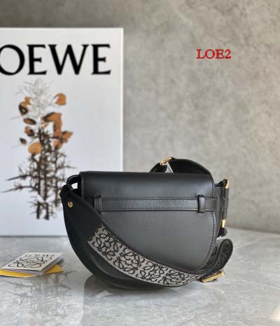 2023早春新作入荷原版復刻 LOEWE バッグ LOE2工場 SIZE:21*12.5*9cm