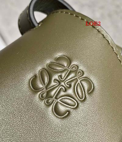 2023早春新作入荷原版復刻 LOEWE バッグ LOE2工場 SIZE:20*19*11.5cm