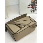 2023早春新作入荷原版復刻 LOEWE バッグ LOE2工場 SIZE: 18×12.5×8cm