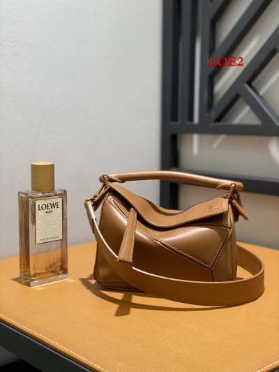 2023早春新作入荷原版復刻 LOEWE バッグ LOE2工...