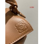 2023早春新作入荷原版復刻 LOEWE バッグ LOE2工場 SIZE: 18*7.5*12cm