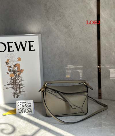 2023早春新作入荷原版復刻 LOEWE バッグ LOE2工...