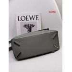 2023早春新作入荷原版復刻 LOEWE バッグ LOE2工場 SIZE: 29-18-12