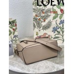 2023早春新作入荷原版復刻 LOEWE バッグ LOE2工場 SIZE:24*16*10