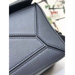 2023早春新作入荷原版復刻 LOEWE バッグ LOE2工場 SIZE: 24-14-11