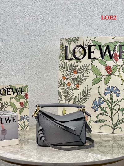 2023早春新作入荷原版復刻 LOEWE バッグ LOE2工...