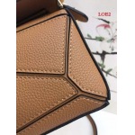 2023早春新作入荷原版復刻 LOEWE バッグ LOE2工場 SIZE:18×12.5×8cm