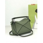 2023早春新作入荷原版復刻 LOEWE バッグ LOE2工場 SIZE:18×12.5×8cm