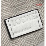 2023早春新作入荷原版復刻 LOEWE バッグ LOE2工場 SIZE:18*7.5*12cm