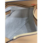 2023早春新作入荷原版復刻 LOEWE バッグ LOE2工場 SIZE: 29*12*10cm