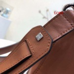 2023早春新作入荷原版復刻 LOEWE バッグ LOE2工場 SIZE: 29-18-12