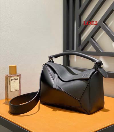 2023早春新作入荷原版復刻 LOEWE バッグ LOE2工...