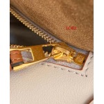 2023早春新作入荷原版復刻 LOEWE バッグ LOE2工場 SIZE: 24*10*14cm