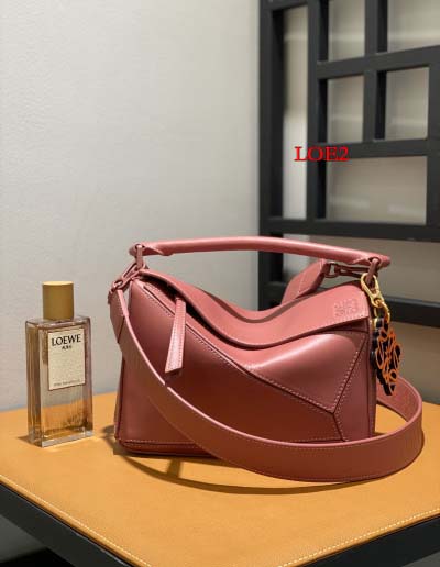 2023早春新作入荷原版復刻 LOEWE バッグ LOE2工...