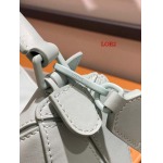 2023早春新作入荷原版復刻 LOEWE バッグ LOE2工場 SIZE:  18*7.5*12cm