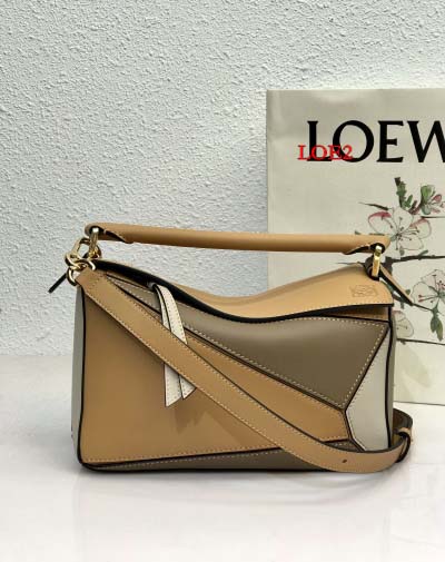 2023早春新作入荷原版復刻 LOEWE バッグ LOE2工...