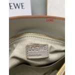 2023早春新作入荷原版復刻 LOEWE バッグ LOE2工場 SIZE:24*10*14cm