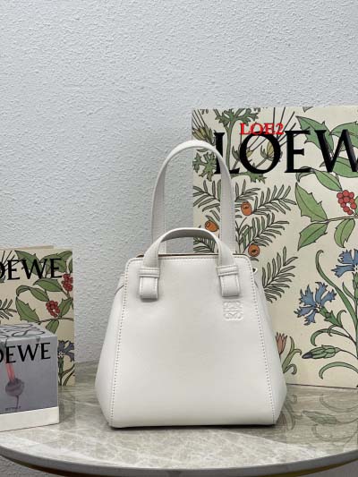 2023早春新作入荷原版復刻 LOEWE バッグ LOE2工...