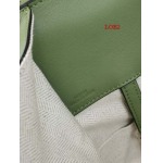 2023早春新作入荷原版復刻 LOEWE バッグ LOE2工場 SIZE: 29*26*14cm