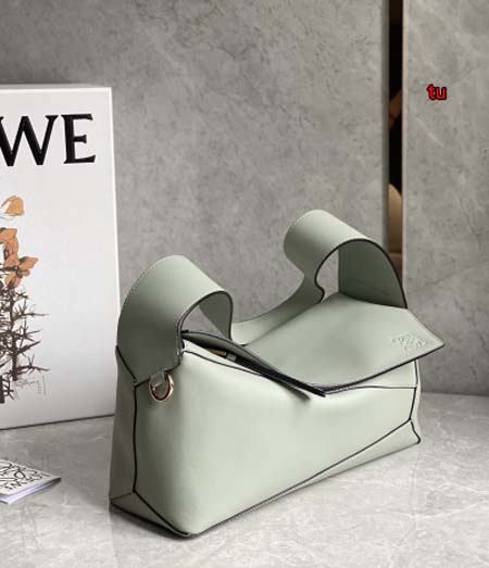 2023年4月新作入荷原版復刻 LOEWE バッグ tu工場 SIZE:29*12*10cm.