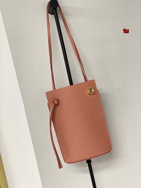 2023年4月新作入荷原版復刻 LOEWE バッグ tu工場 SIZE:20.5*12.7*4.5cm