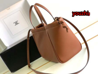 2023年4月原版復刻新作入荷 CELINE バッグ youzhi工場22x17x15