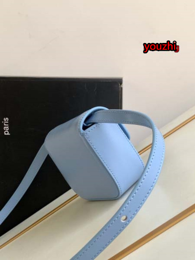 2023年4月原版復刻新作入荷 CELINE バッグ youzhi工場11*8*4cm