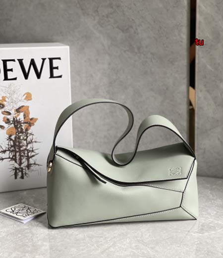 2023年4月新作入荷原版復刻 LOEWE バッグ tu工場...