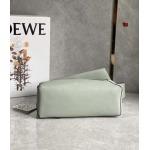 2023年4月新作入荷原版復刻 LOEWE バッグ tu工場 SIZE:29*12*10cm.