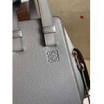 2023年4月新作入荷原版復刻 LOEWE バッグ tu工場 SIZE:20-19-14