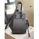 2023年4月新作入荷原版復刻 LOEWE バッグ tu工場 SIZE:20-19-14