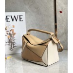 2023年4月新作入荷原版復刻 LOEWE バッグ tu工場 size:24*10*14cm